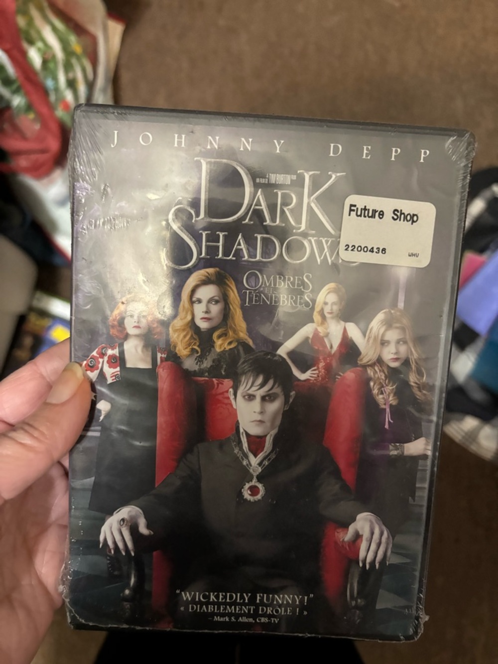 Dark Shadows (DVD) Johnny Depp Gothic Movie Cover - Black & Red